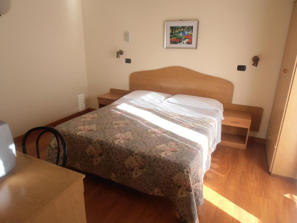 Hotel Giusy Perugia Pokój zdjęcie